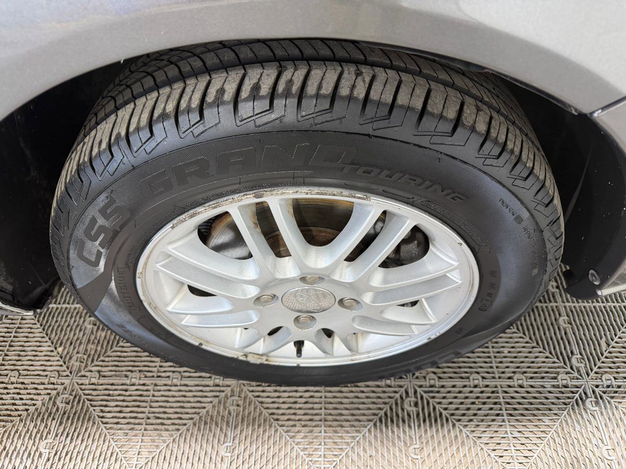 Used 2006 Ford Focus SES image 11