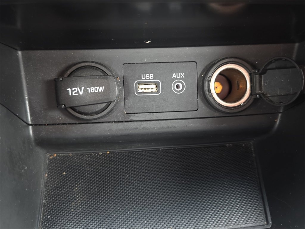 Used 2016 Hyundai Sonata SE w/ Cargo Package image 29