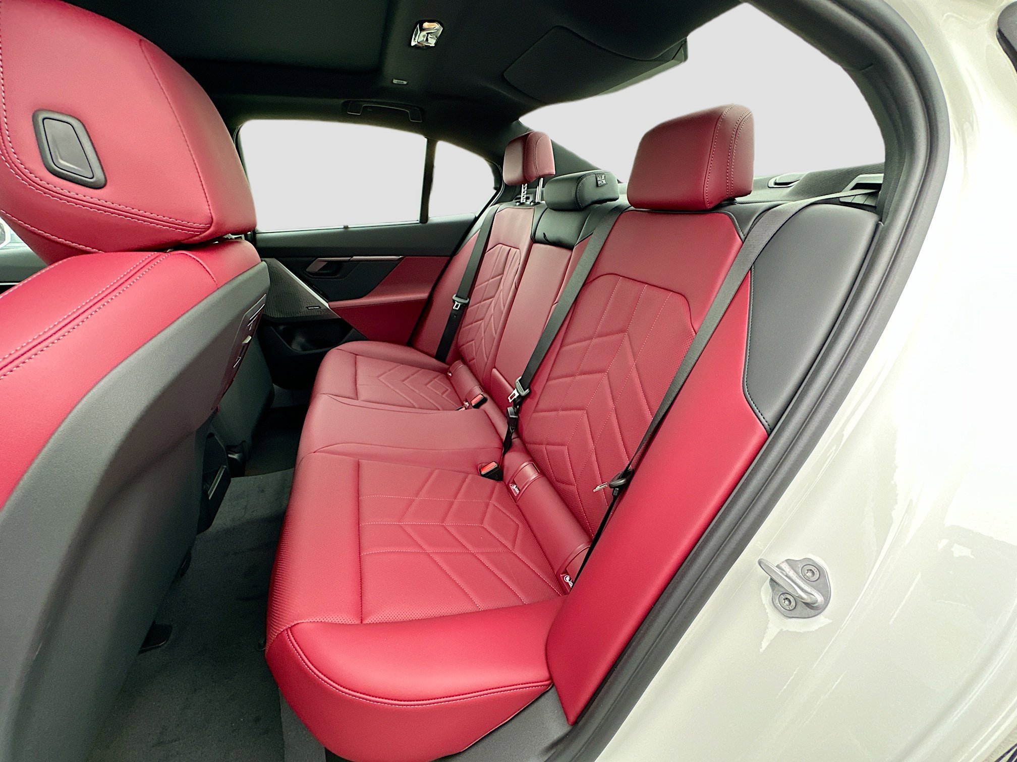 New 2026 BMW 530i w/ Executive Package image 19