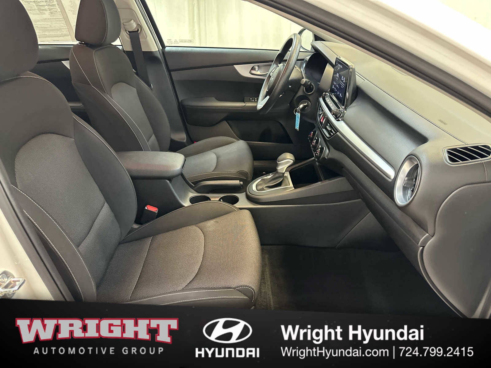 Used 2023 Kia Forte LXS w/ LXS Technology Package image 18