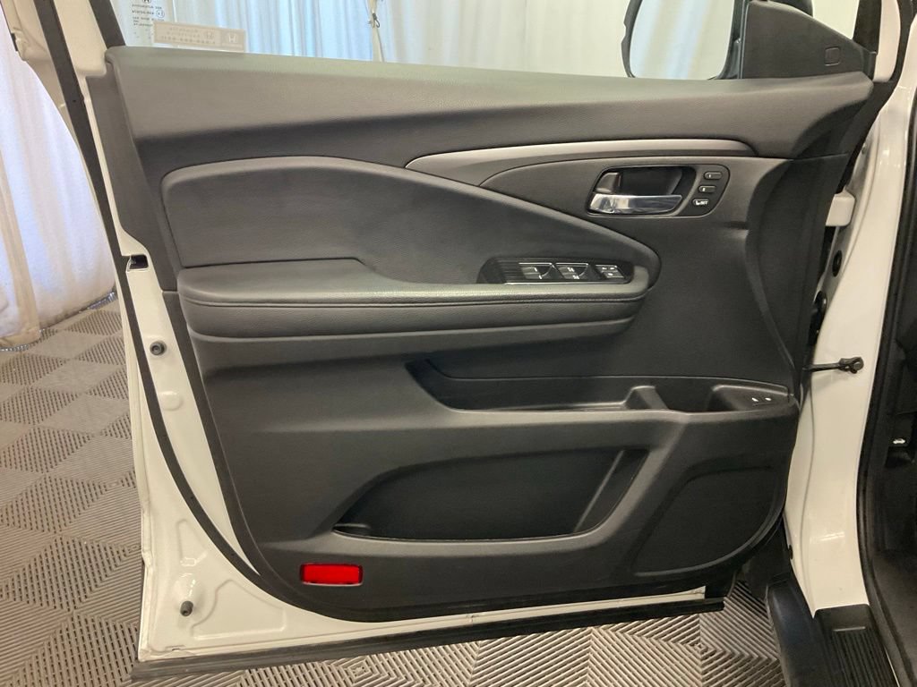 Used 2022 Honda Pilot EX-L image 10