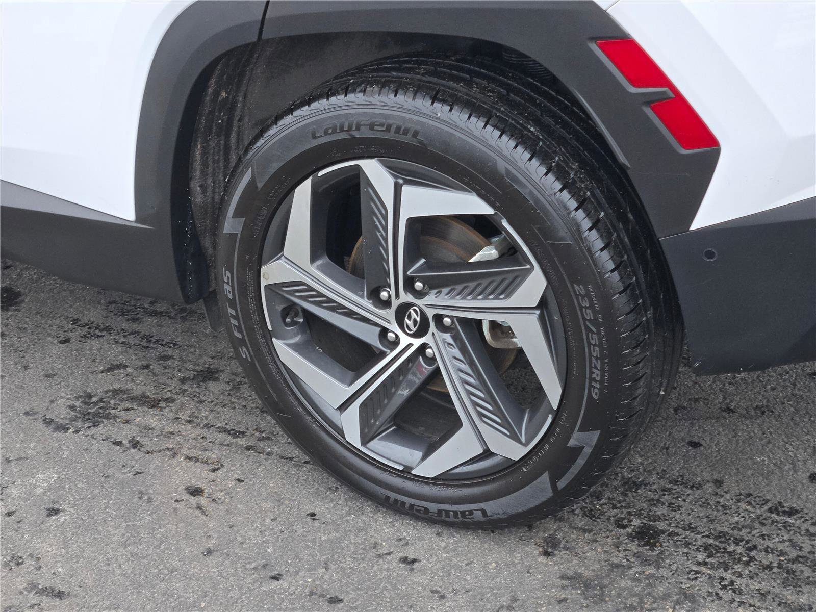 Used 2024 Hyundai Tucson Limited image 18