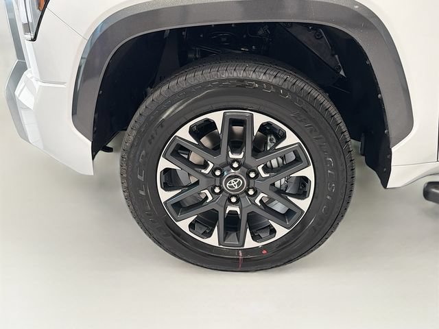 New 2026 Toyota Tundra Limited AWD/4WD image 24