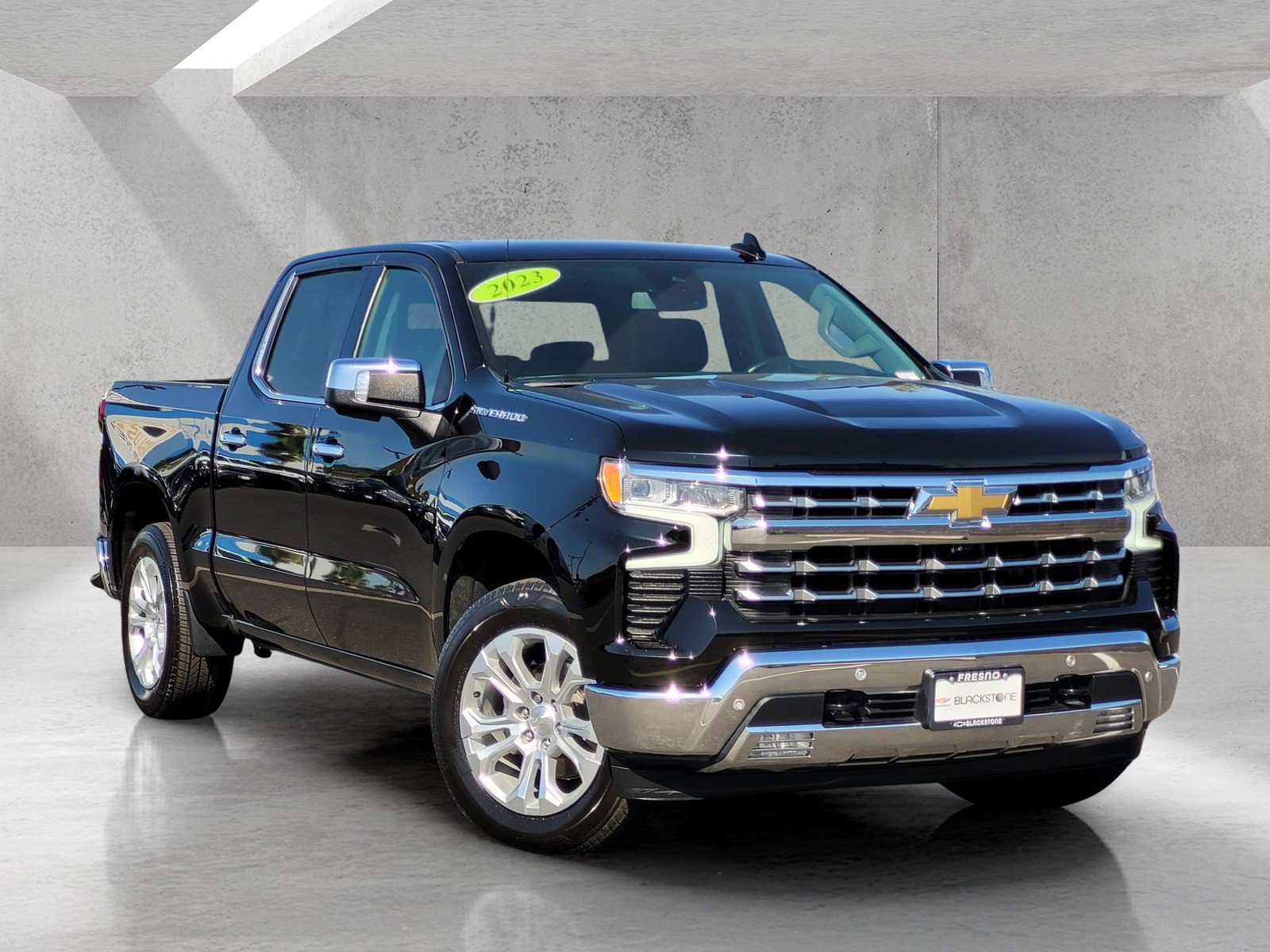 Used 2023 Chevrolet Silverado 1500 LTZ w/ LTZ Convenience Package II RWD image 1