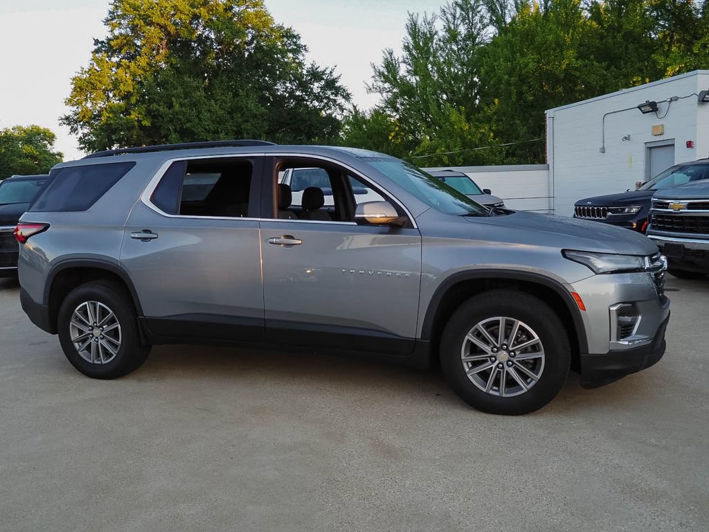 Used 2024 Chevrolet Traverse LT AWD/4WD image 4