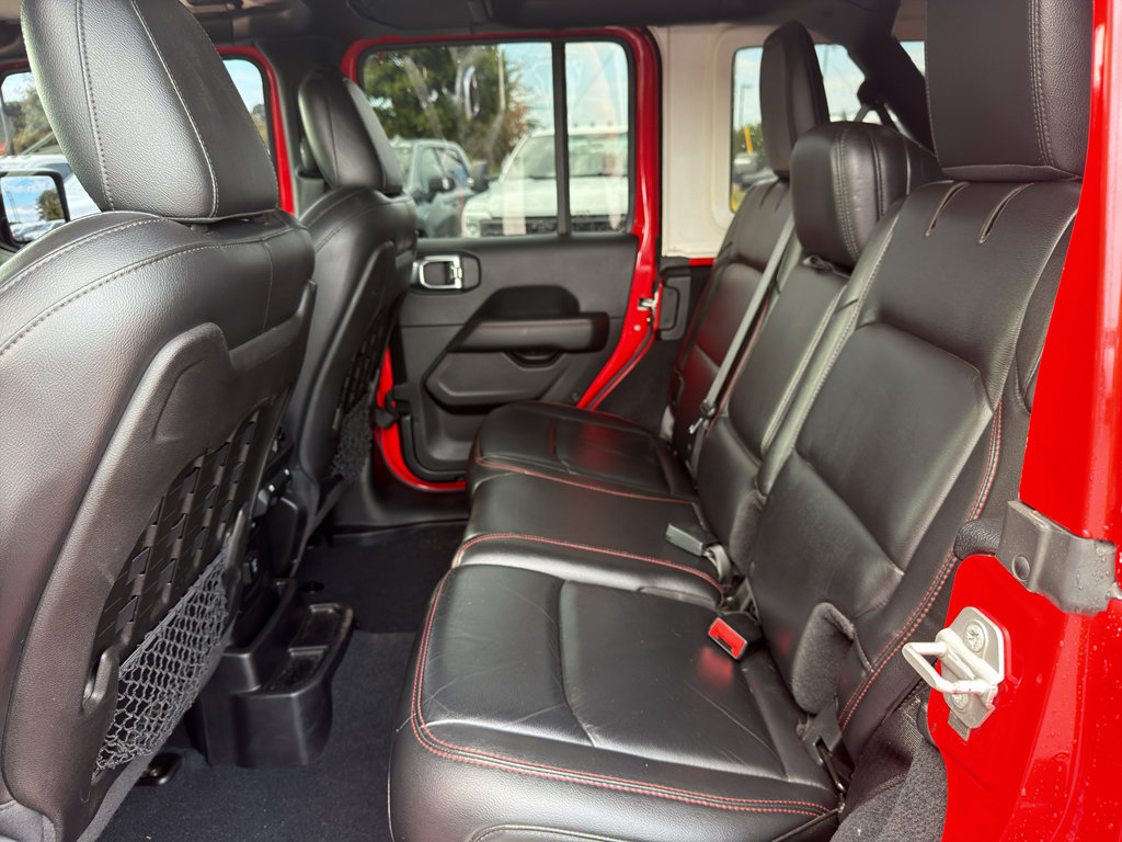 Used 2018 Jeep Wrangler Unlimited Rubicon AWD/4WD image 25