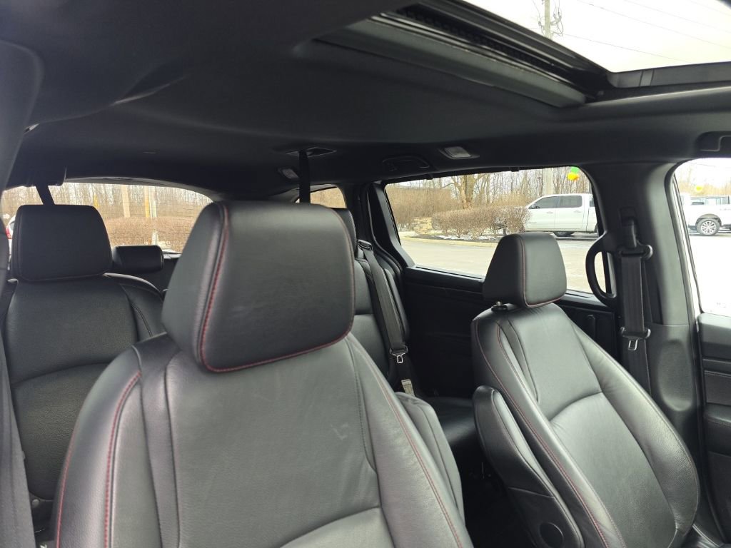 Used 2023 Honda Odyssey Sport image 45