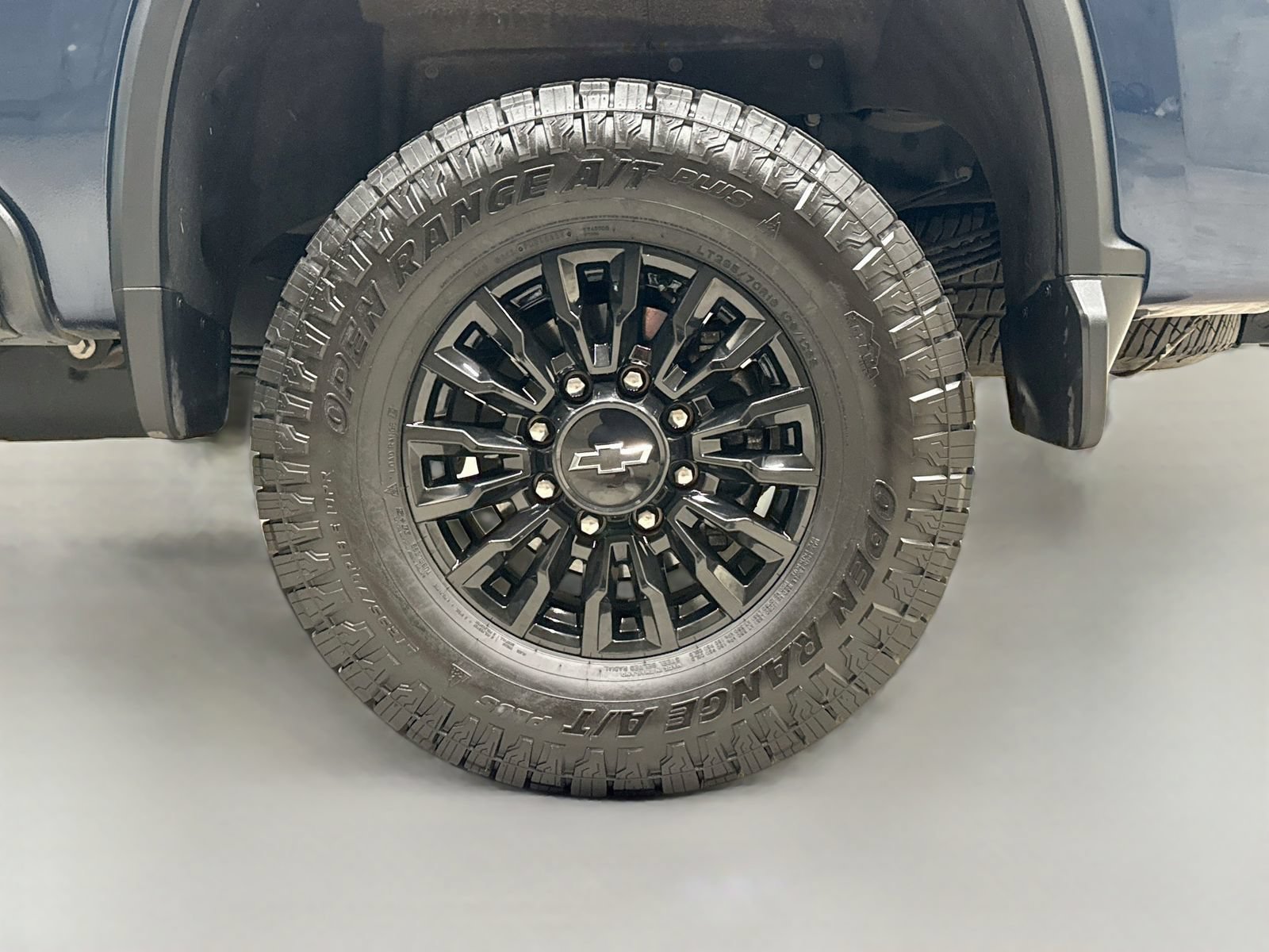Used 2023 Chevrolet Silverado 3500 LTZ w/ LTZ Plus Package AWD/4WD image 35