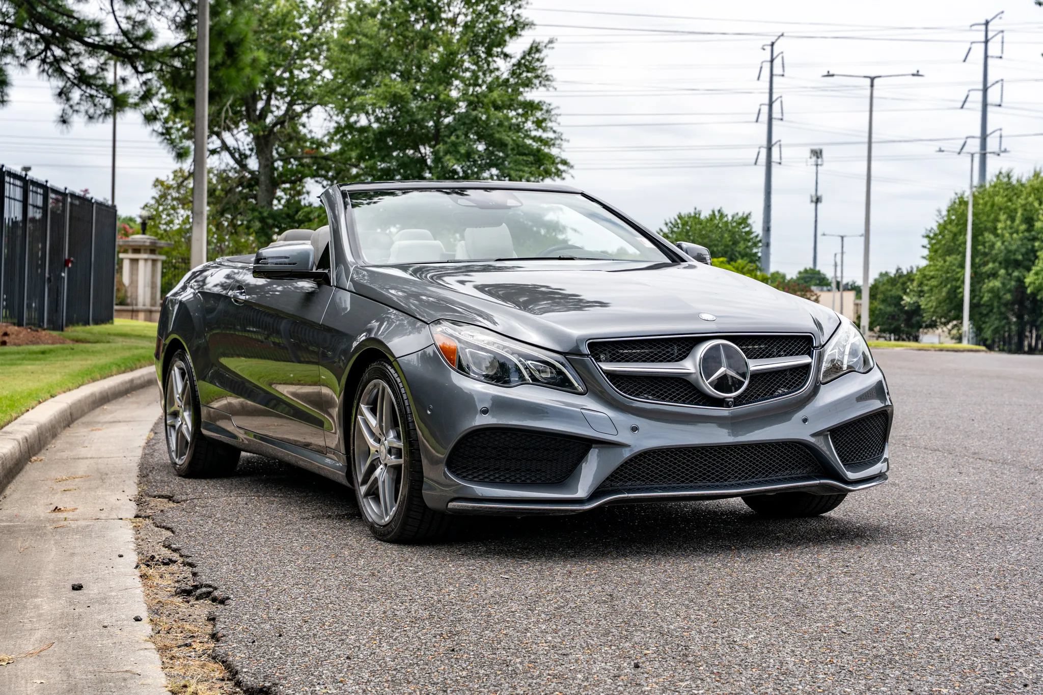 Used 2017 Mercedes-Benz E 400 Cabriolet w/ Premium 3 Package image 8