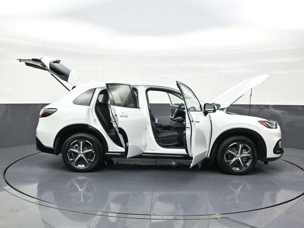 Used 2023 Honda HR-V EX-L image 30