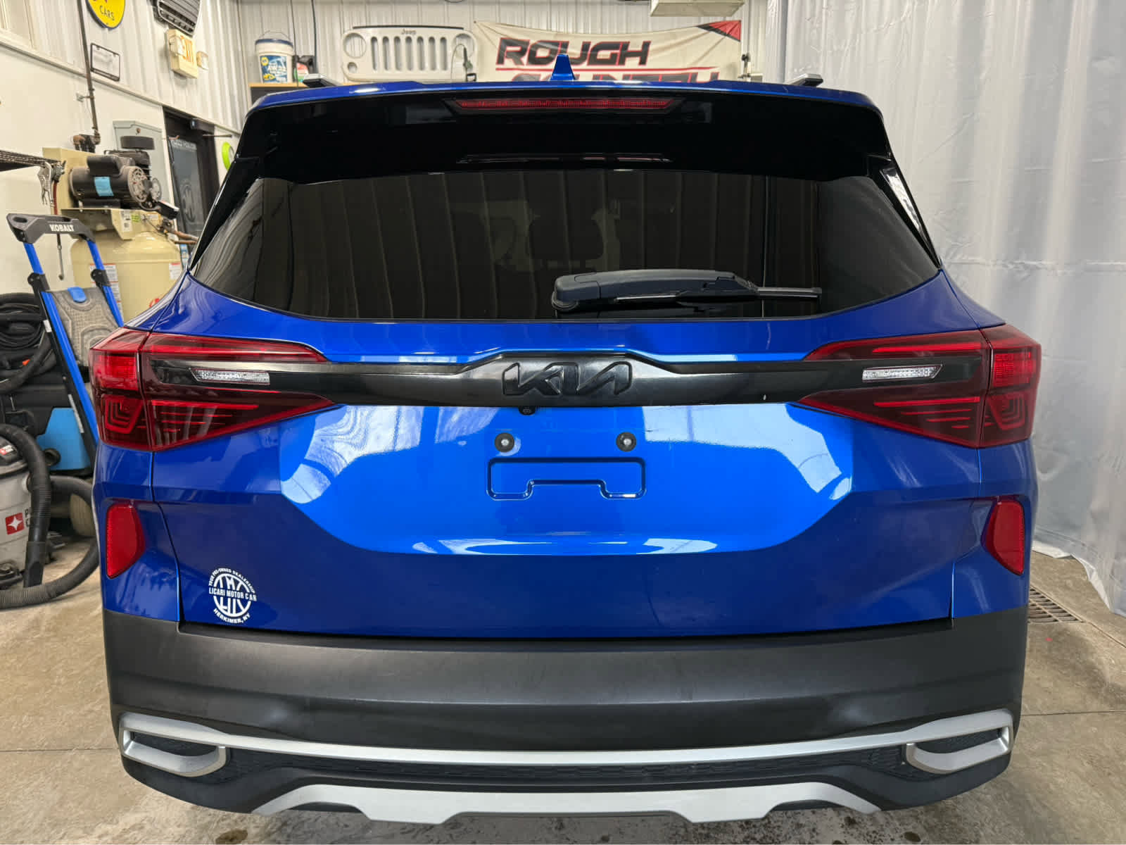 Used 2022 Kia Seltos EX image 7