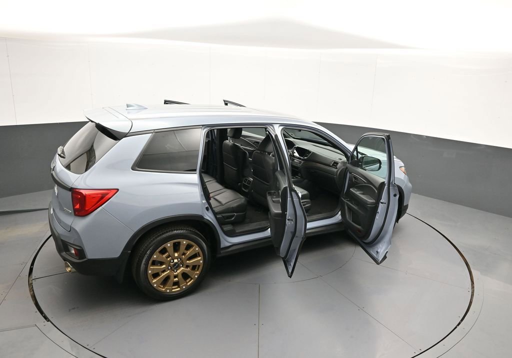 Certified 2023 Honda Passport EX-L image 45