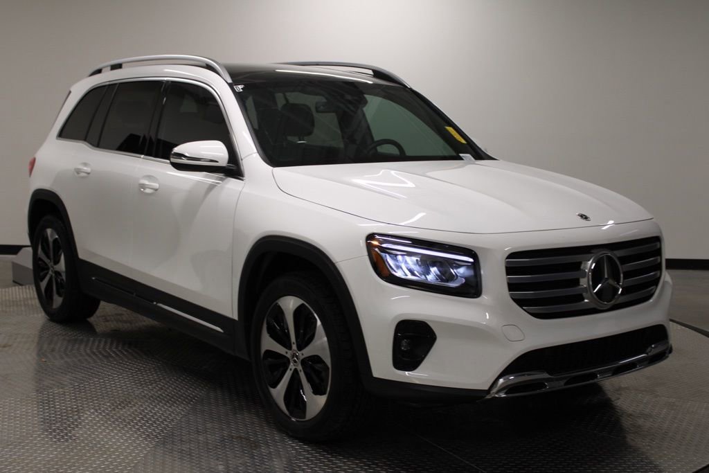 Certified 2026 Mercedes-Benz GLB 250 4MATIC image 9