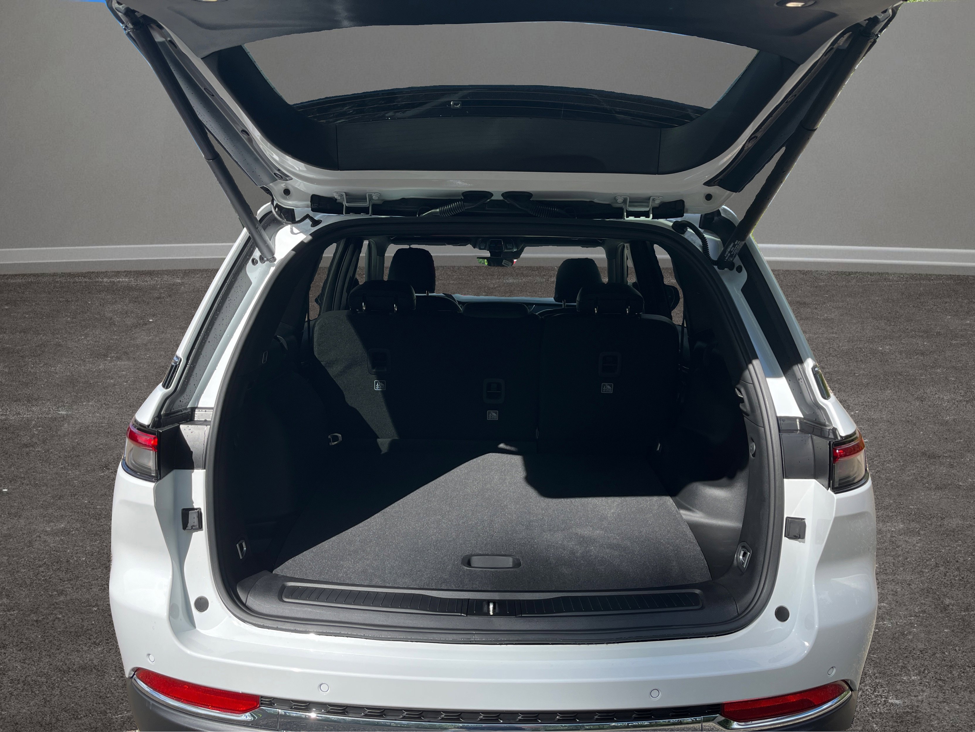 New 2025 Jeep Grand Cherokee Limited image 15