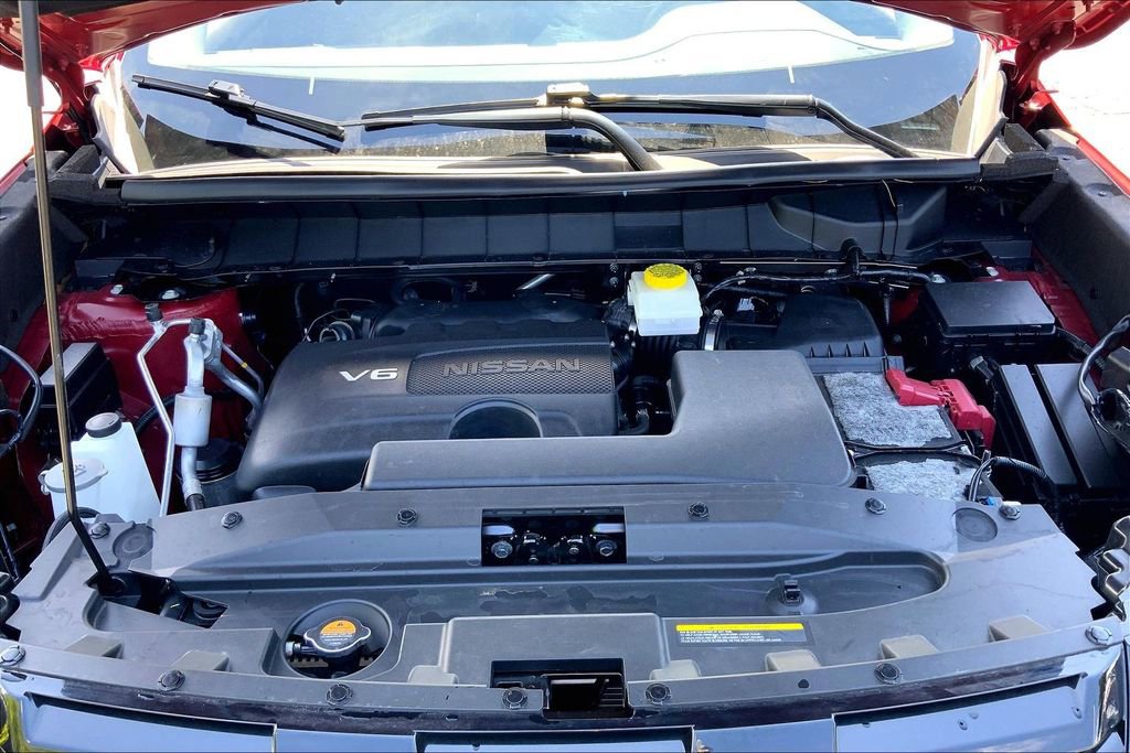 Used 2023 Nissan Pathfinder SL w/ Lighting Package (N92) AWD/4WD image 21