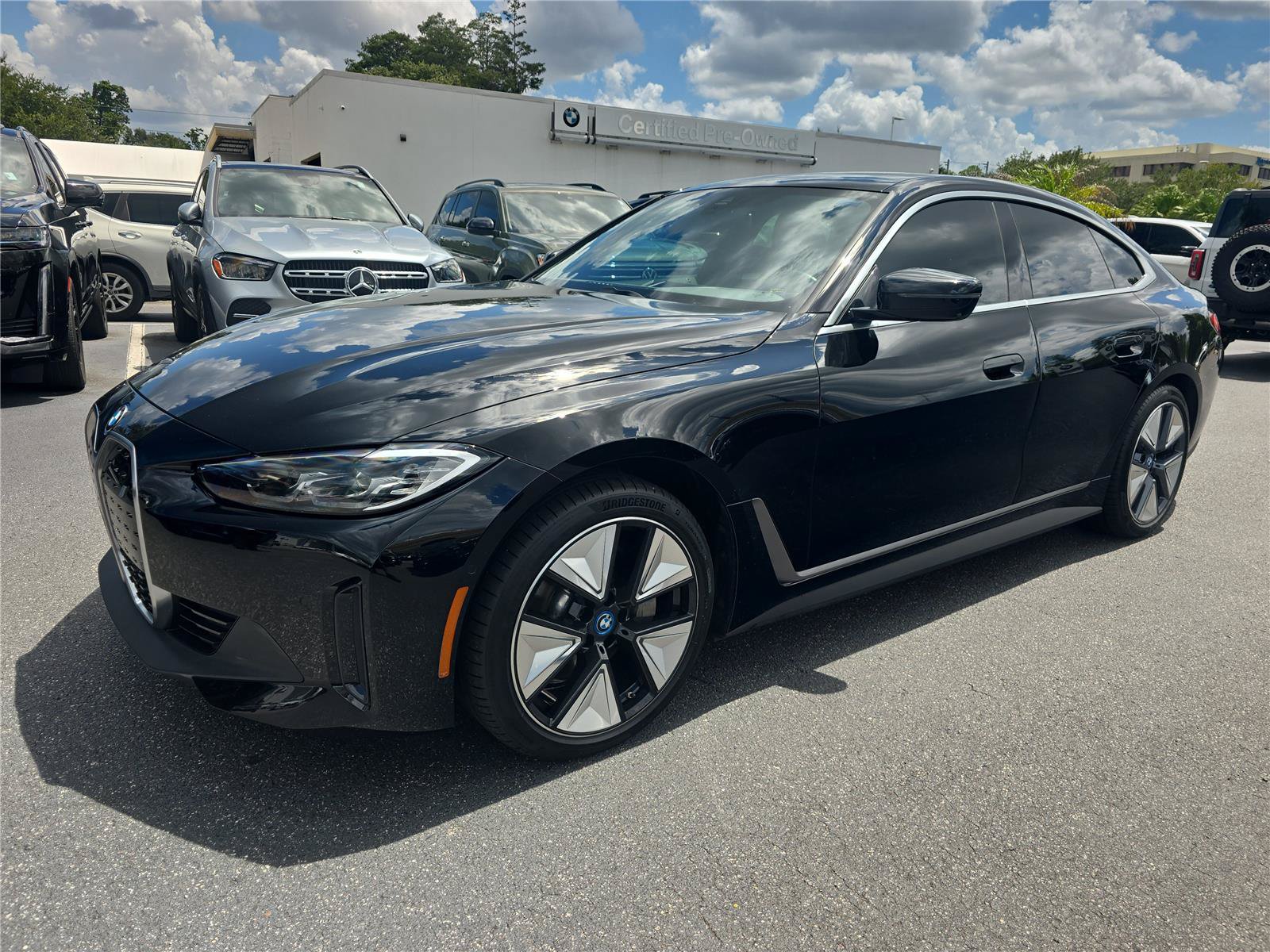 Used 2024 BMW i4 eDrive35 w/ Convenience Package RWD image 6