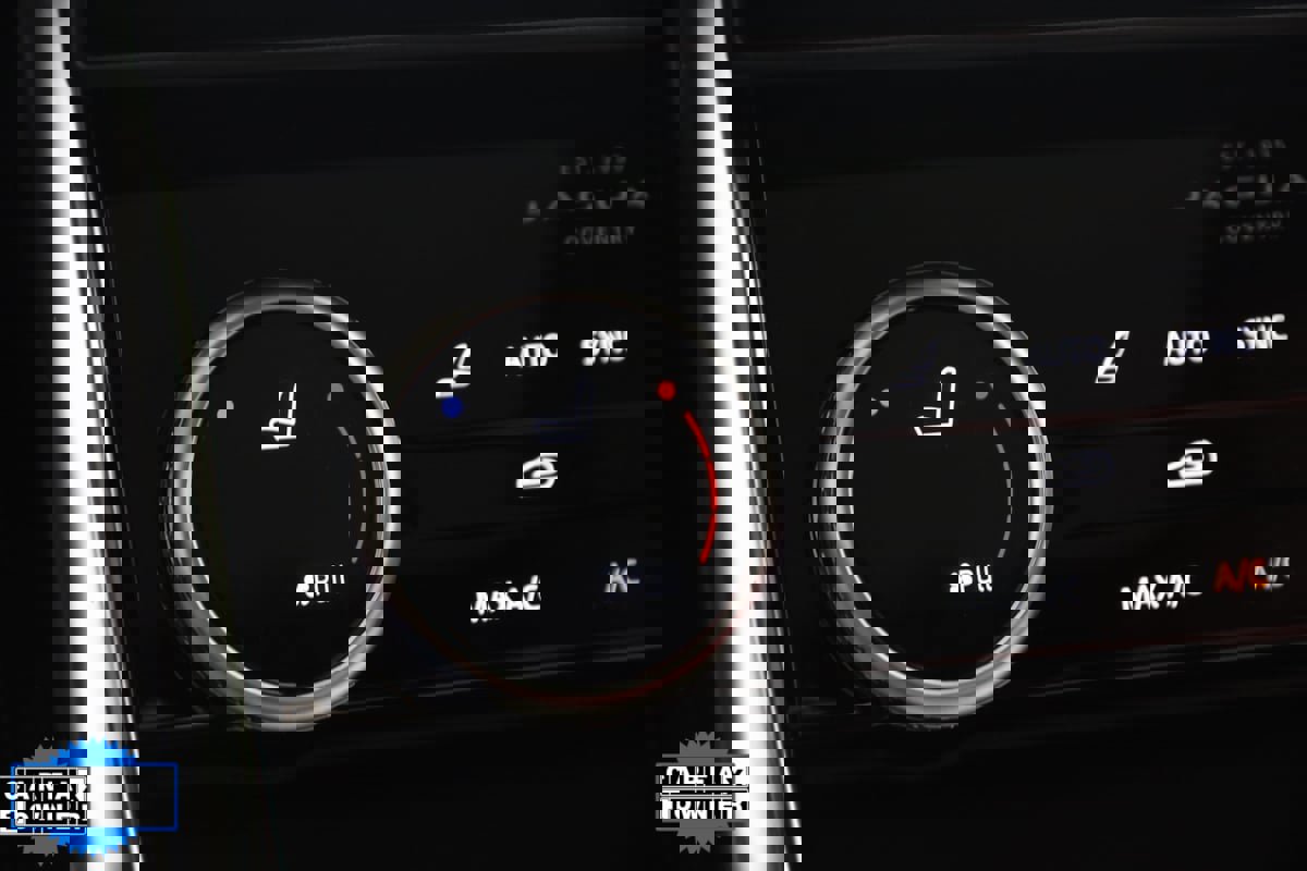 Used 2024 Jaguar XF R-Dynamic SE image 8