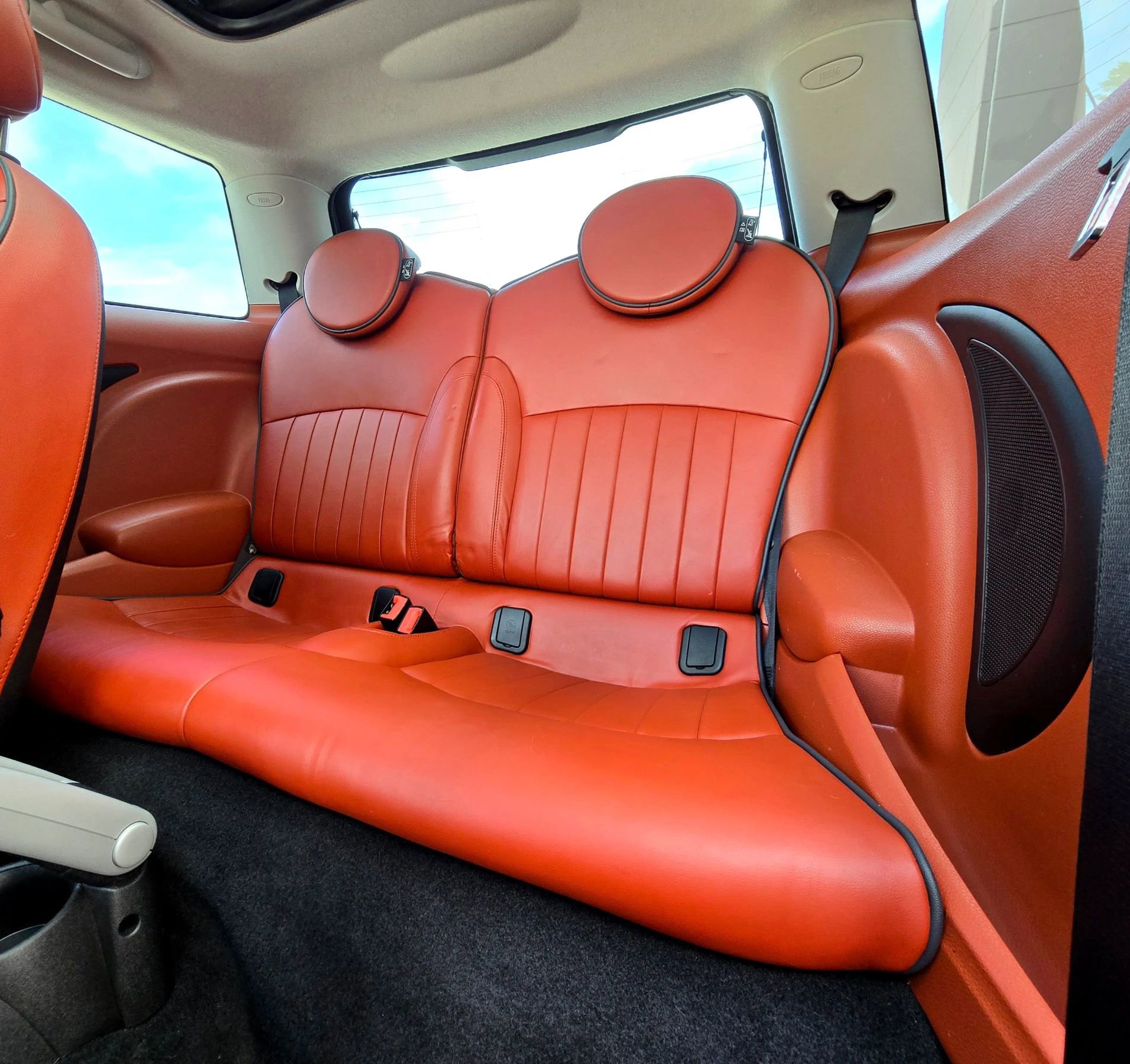 Used 2010 MINI Cooper S FWD image 40