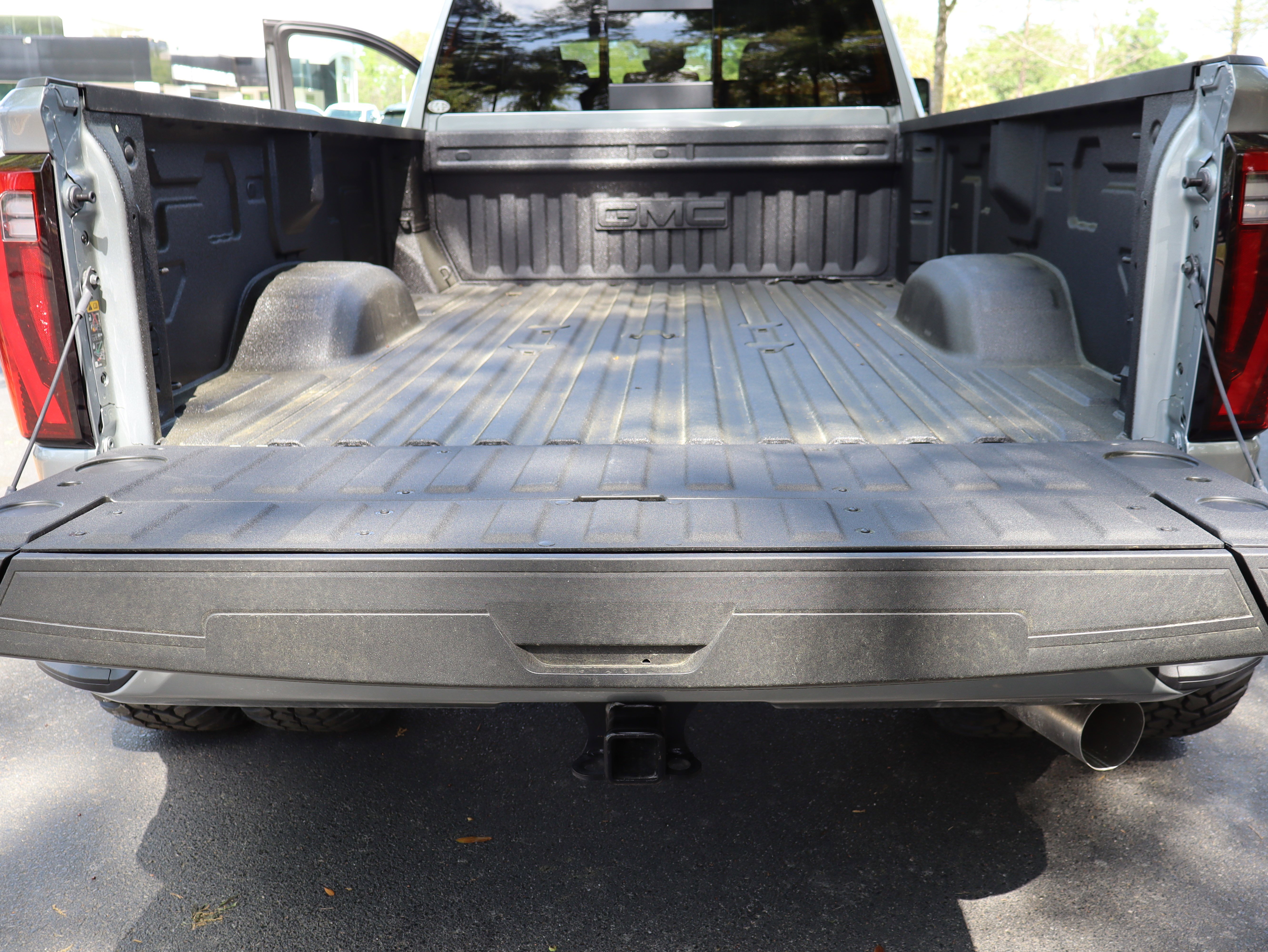 Used 2026 GMC Sierra 3500 Denali Ultimate image 46