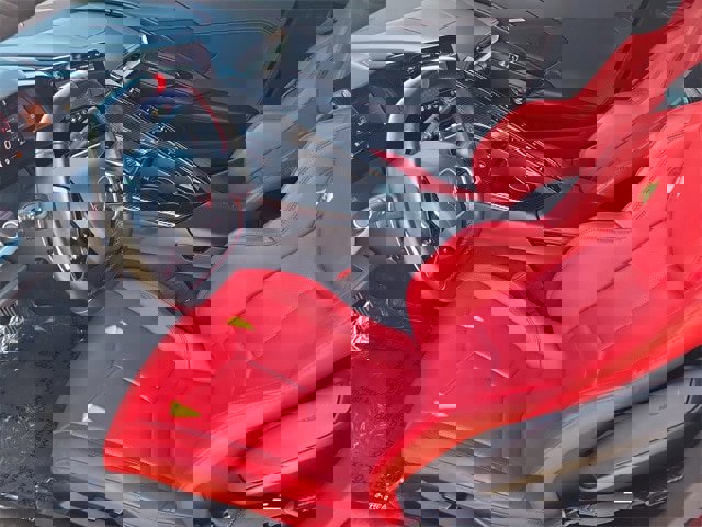 Used 2022 Chevrolet Corvette Stingray Coupe w/ Z51 Performance Package image 7