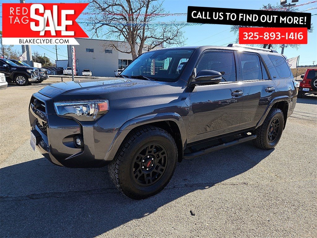 Used 2023 Toyota 4Runner SR5 Premium image 2