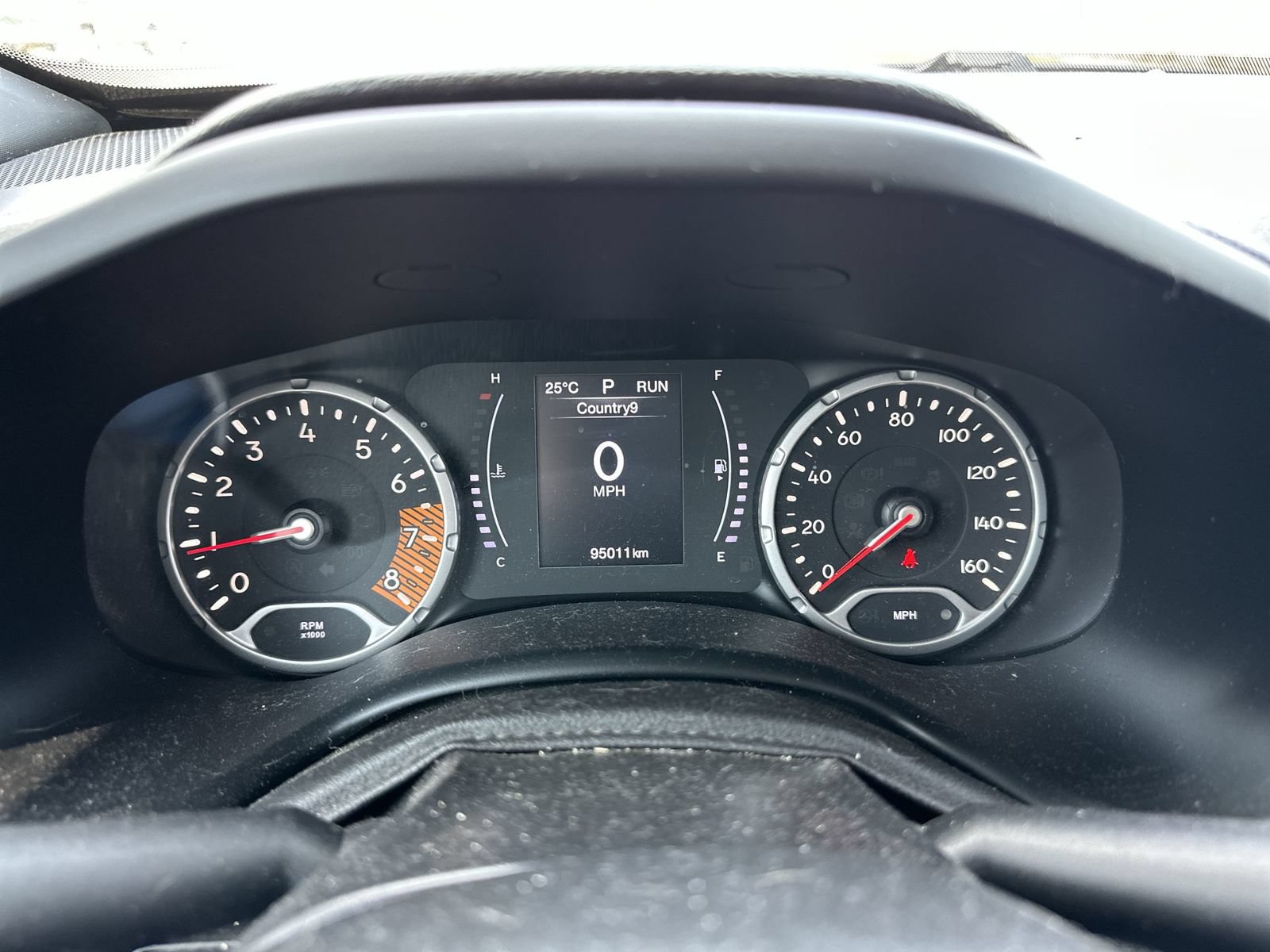 Used 2019 Jeep Renegade Latitude w/ Cold Weather Group AWD/4WD image 19