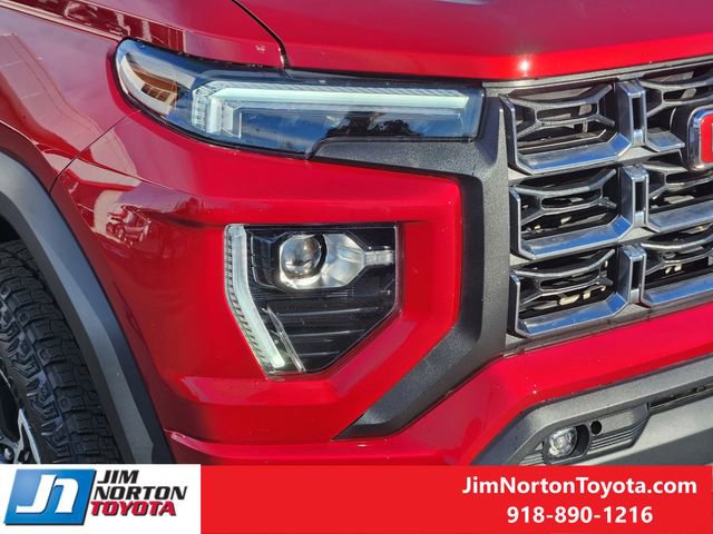 Used 2025 GMC Canyon AT4 w/ Technology Plus Package image 10