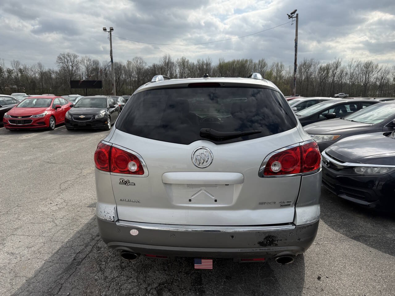 Used 2011 Buick Enclave CXL AWD/4WD image 7