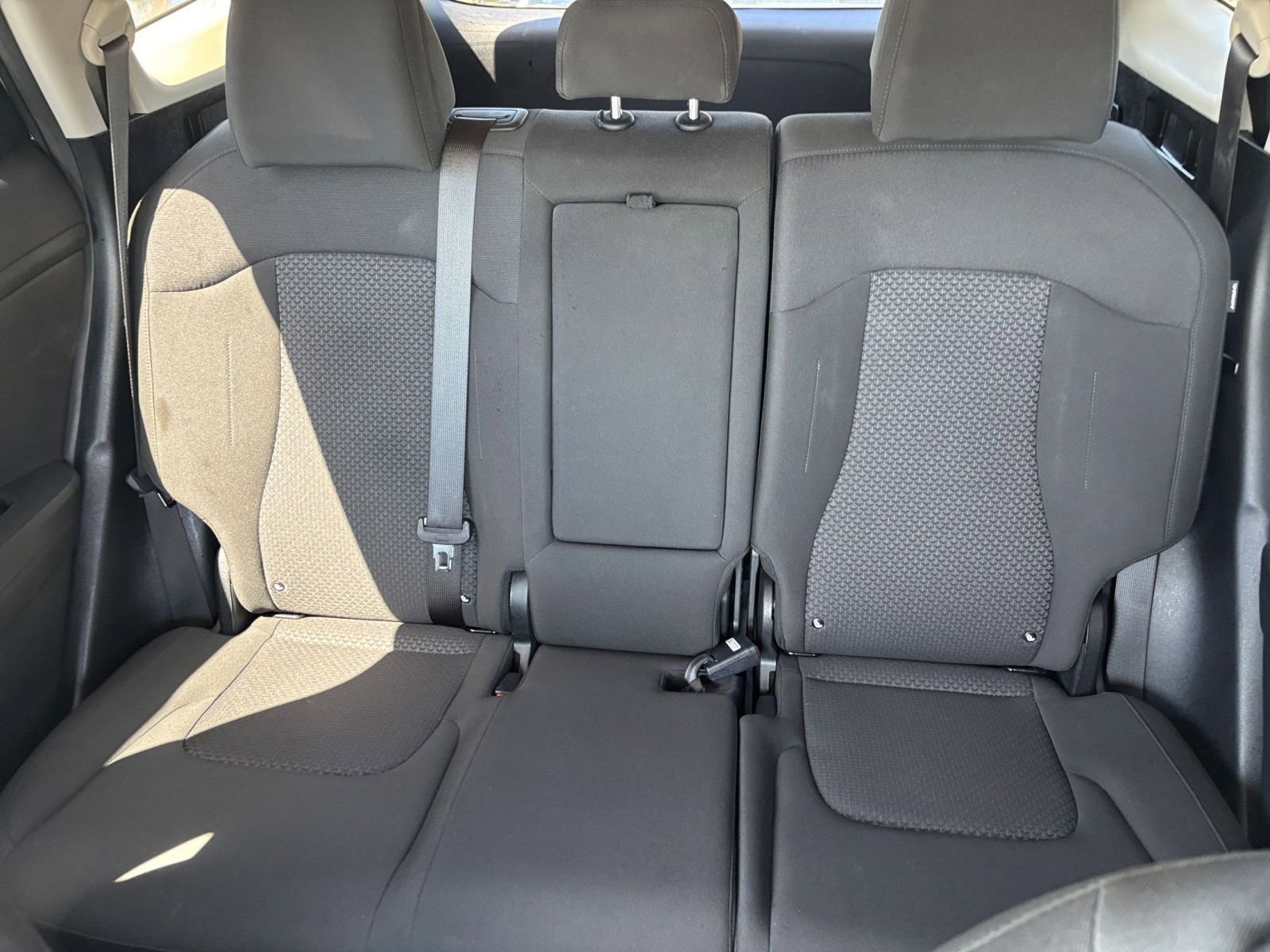 Used 2025 Kia Sportage LX AWD/4WD image 38
