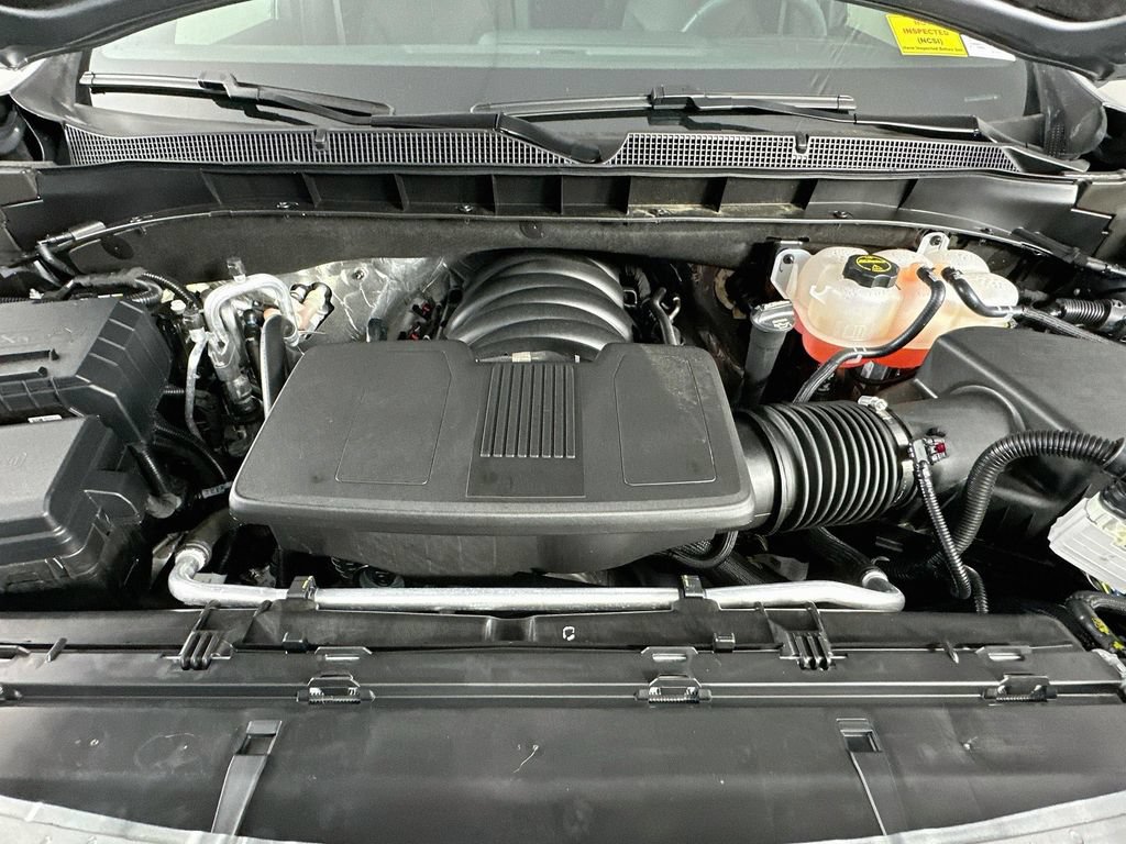 Used 2026 Chevrolet Suburban RST w/ Comfort Package AWD/4WD image 33