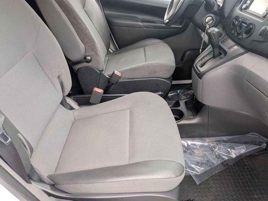 Used 2019 Nissan NV200 SV w/ Navigation Package FWD image 28