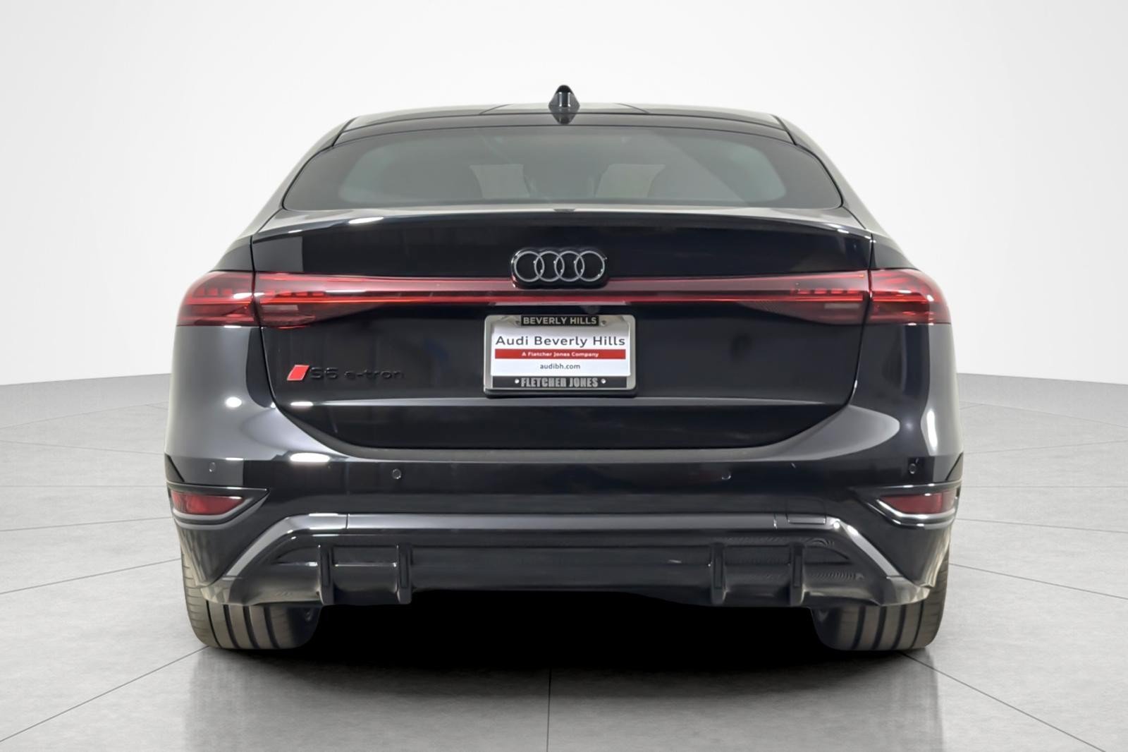 New 2027 Audi S6 e-tron Premium Plus AWD/4WD image 5