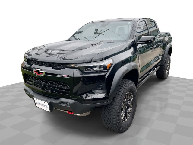 Used 2025 Chevrolet Colorado ZR2 AWD/4WD image 1