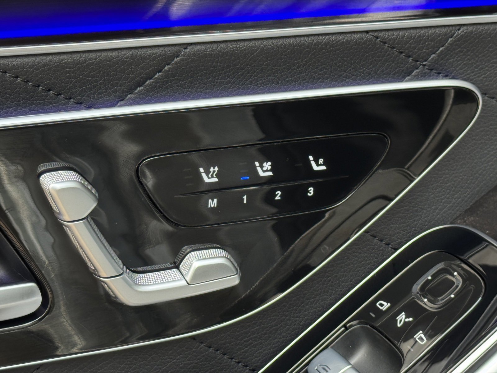 New 2026 Mercedes-Benz S 580 4MATIC Sedan image 11