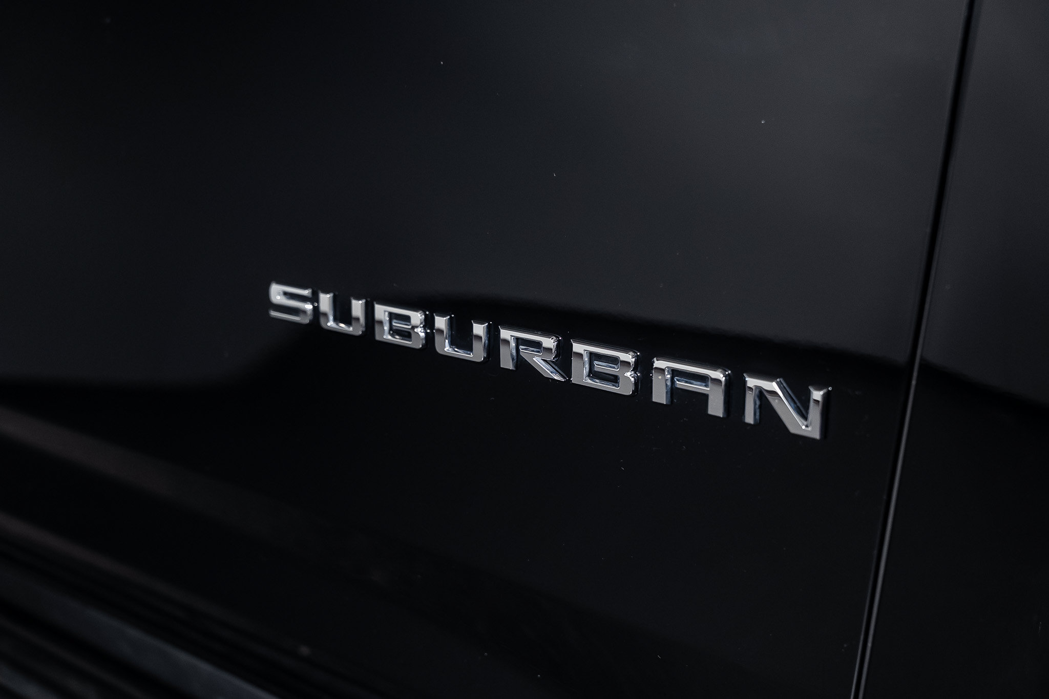 Used 2026 Chevrolet Suburban High Country AWD/4WD image 33