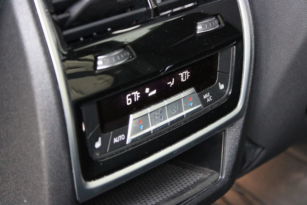 Used 2019 BMW X5 xDrive40i w/ Convenience Package AWD/4WD image 9