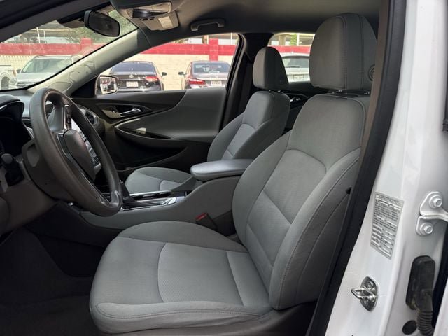 Used 2020 Chevrolet Malibu LS w/ Driver Confidence Package II FWD image 23