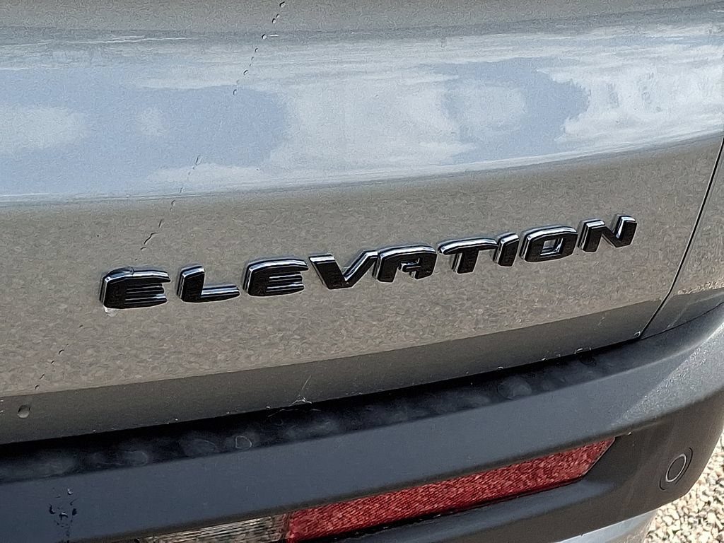 New 2025 GMC Acadia Elevation FWD image 21