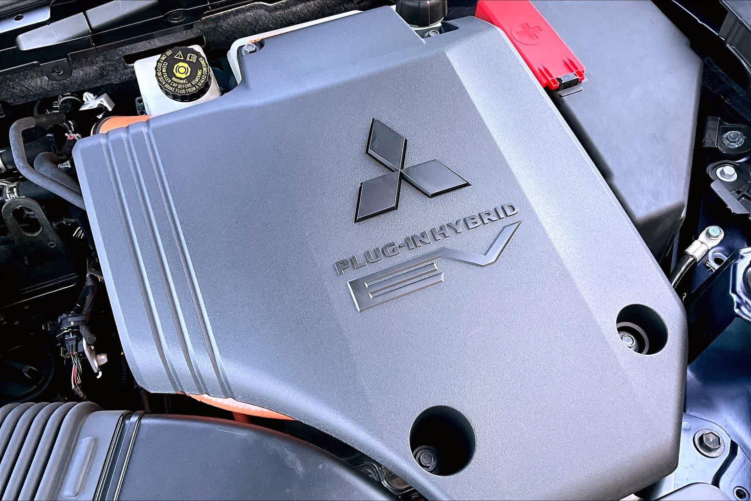 Used 2025 Mitsubishi Outlander SE AWD/4WD image 31