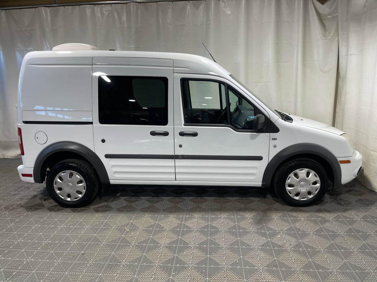 Used 2012 Ford Transit Connect XLT FWD image 9