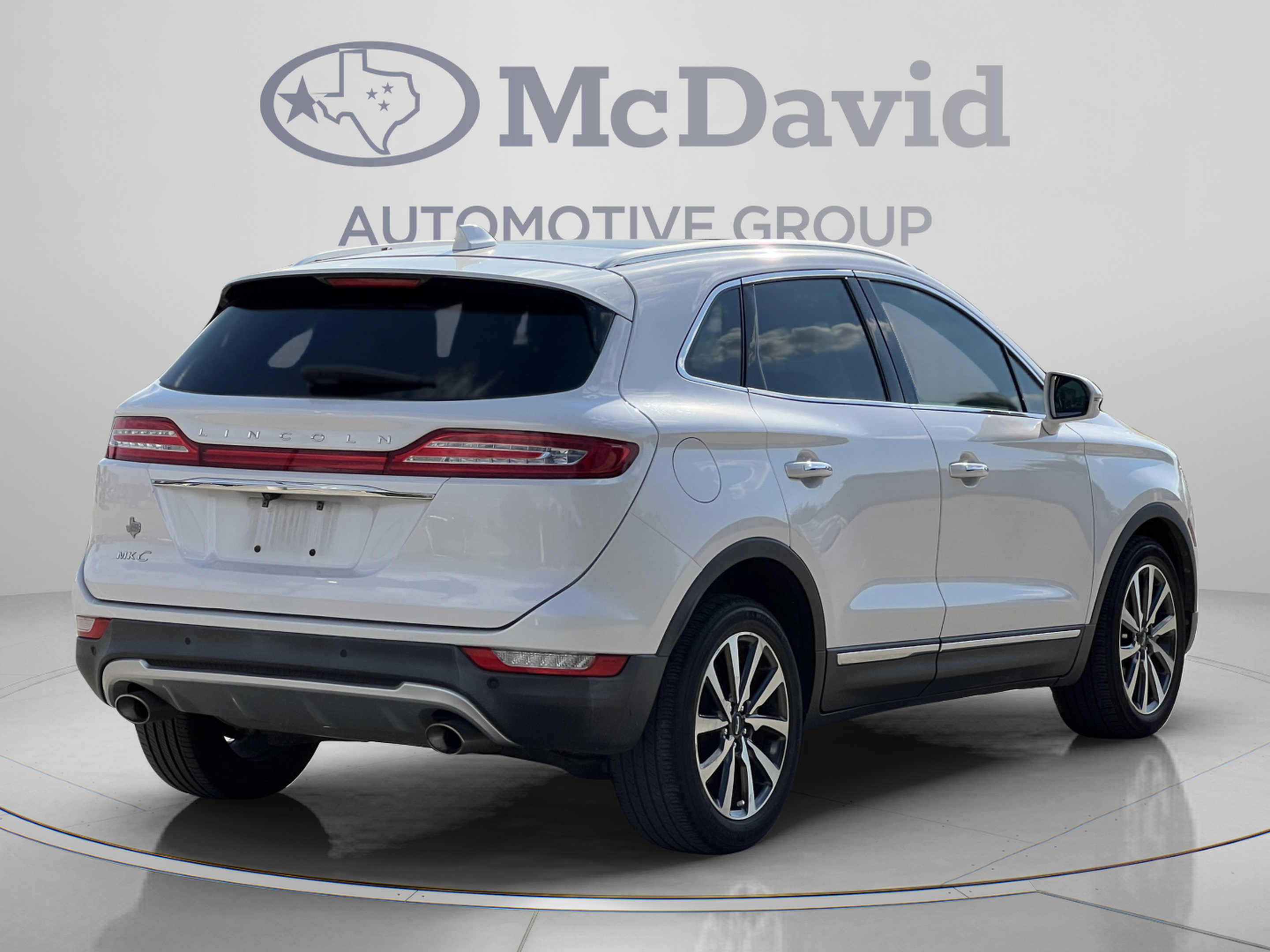 Used 2019 Lincoln MKC Reserve w/ MKC Climate Package FWD image 7