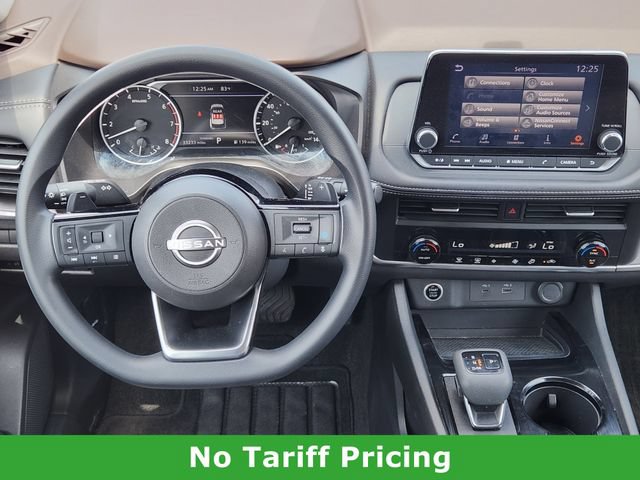 Used 2023 Nissan Rogue SV FWD image 26