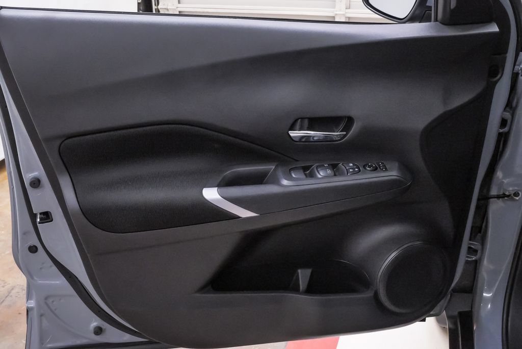 Used 2023 Nissan Kicks SV FWD image 24