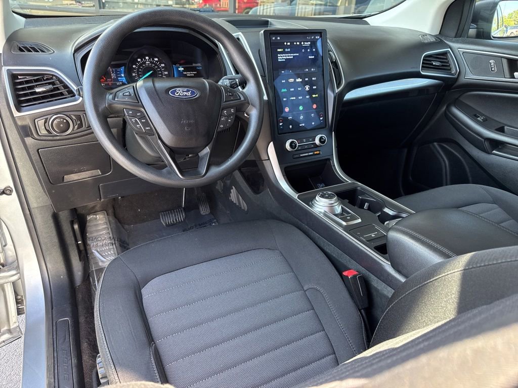 Used 2023 Ford Edge SE AWD/4WD image 19