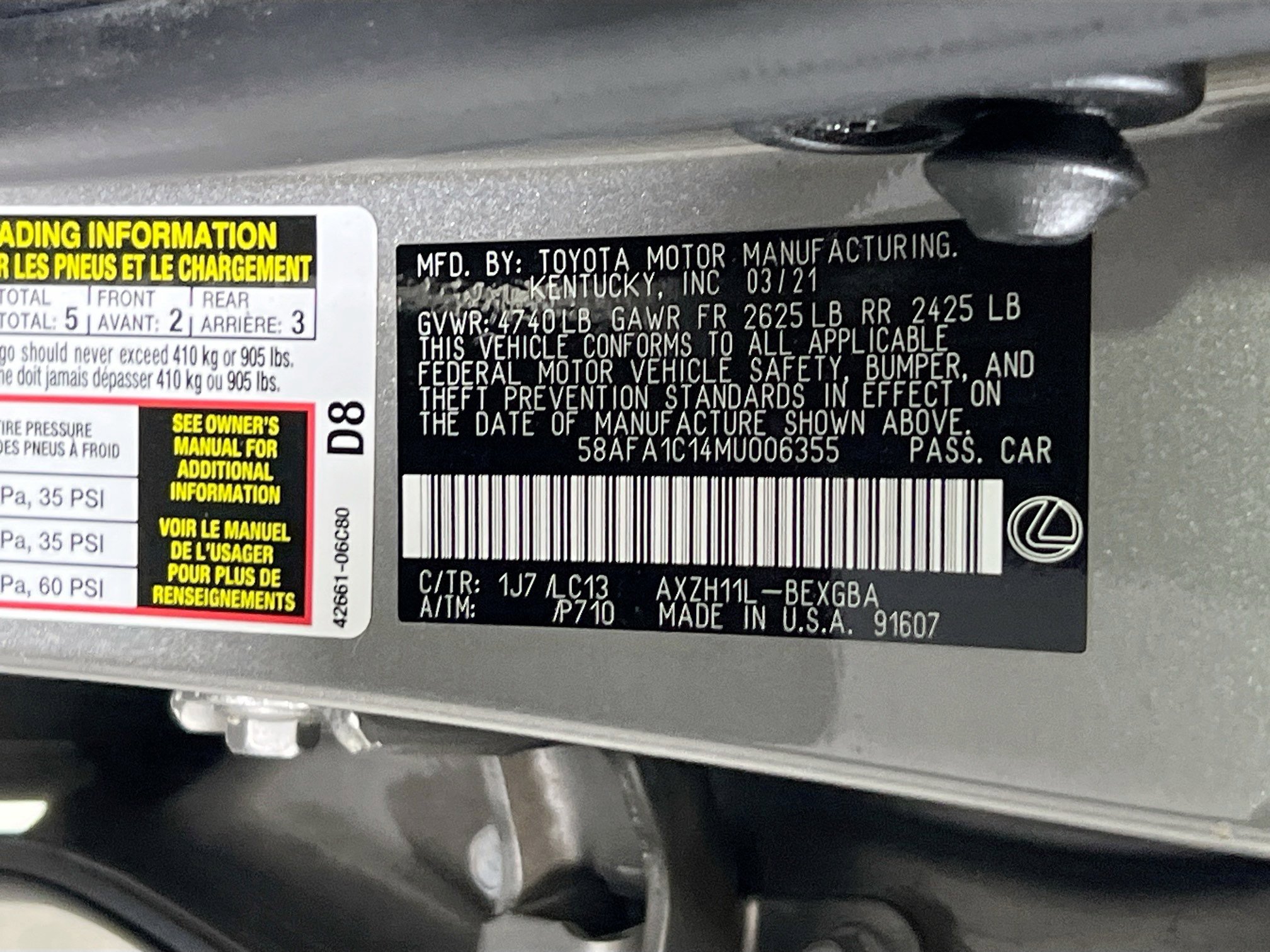 Used 2021 Lexus ES 300h Ultra Luxury w/ Accessory Package 2 image 33