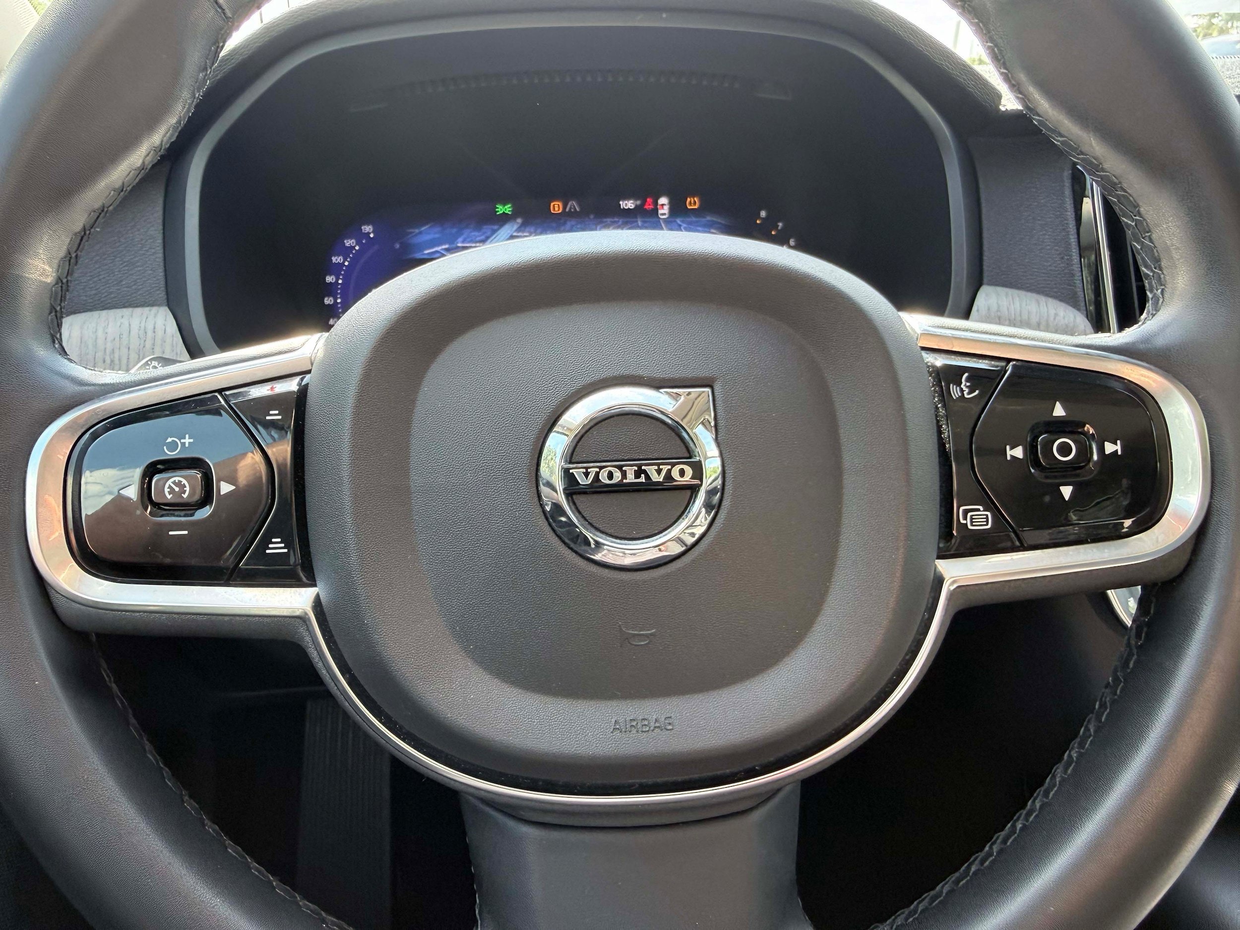 Certified 2023 Volvo S90 B6 Plus AWD/4WD image 18
