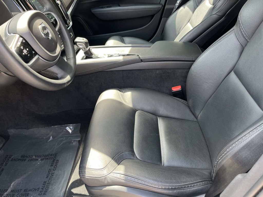 Used 2019 Volvo V90 T5 Cross Country w/ Advanced Package image 28