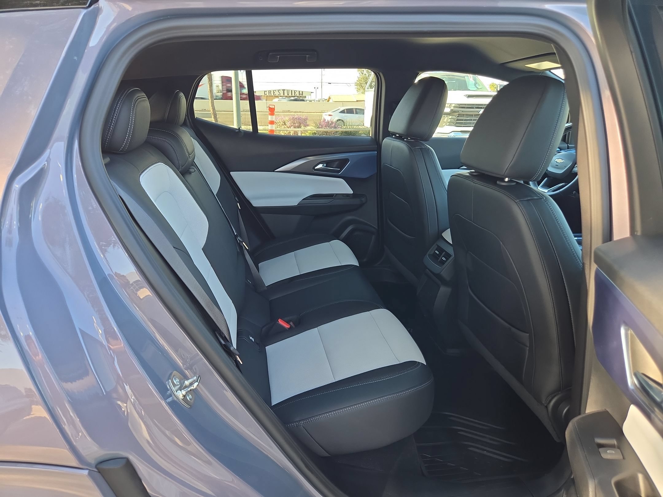 Certified 2024 Chevrolet Equinox EV LT w/ Active Safety Package 3 FWD image 24