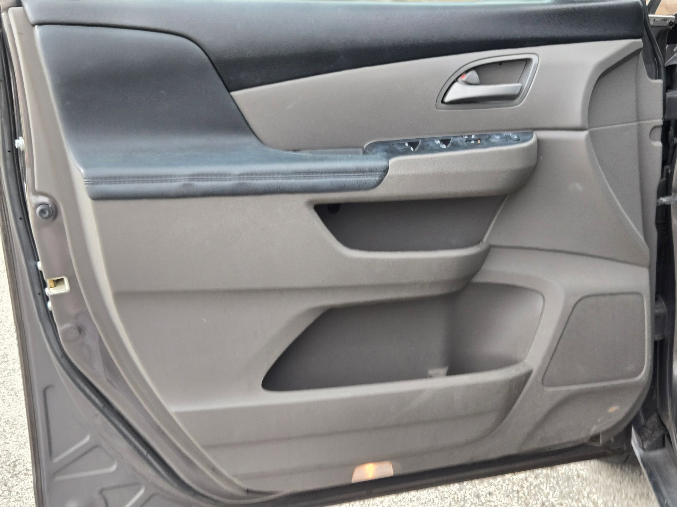 Used 2012 Honda Odyssey EX-L image 10