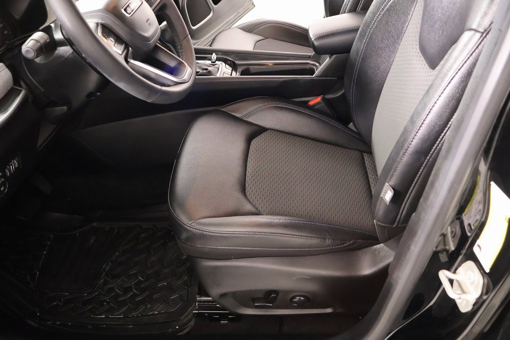 Used 2024 Jeep Compass Latitude w/ Convenience Group image 11